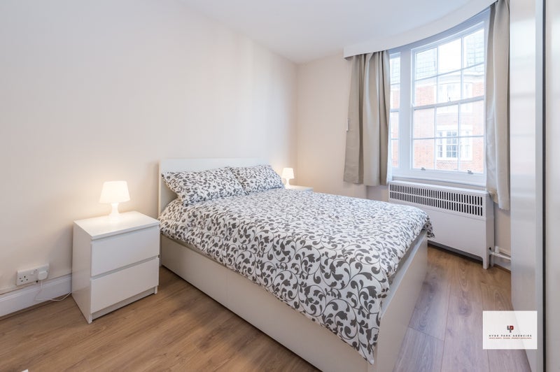 Flat Queensway in City of Westminster