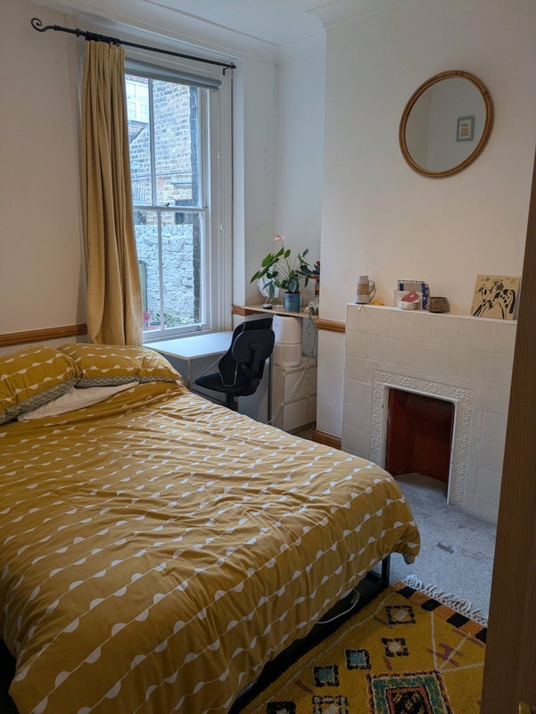 Room Milkwood Road in Greater London