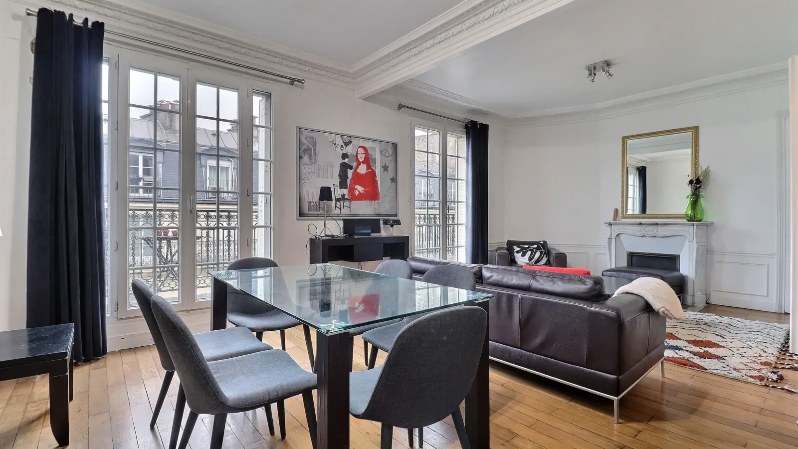 Flat Rue de l'Aqueduc in Paris