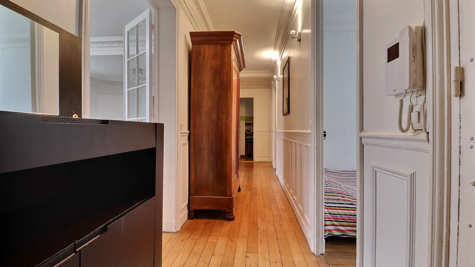 Flat Rue de l'Aqueduc in Paris