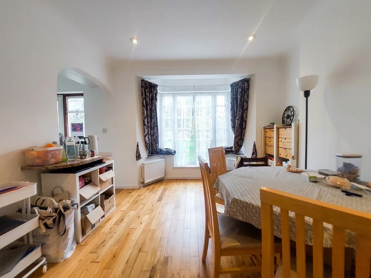 House Steynings Way in Greater London