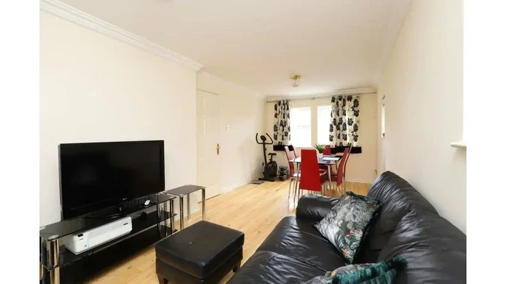 Flat Rewley Road in Oxford