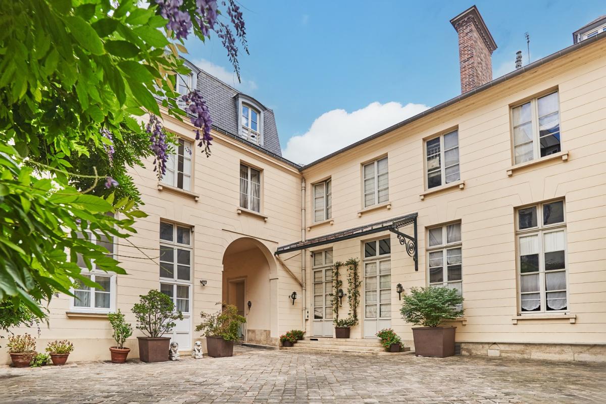 Flat Rue de la Chaise in Paris