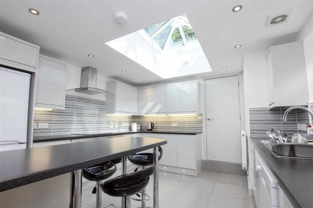 Flat Tiverton Road in Birmingham