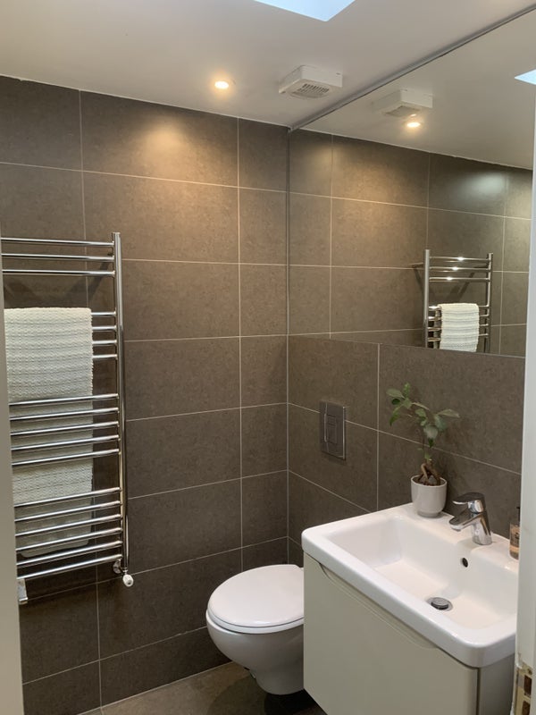 Flat Finchley Road in Greater London