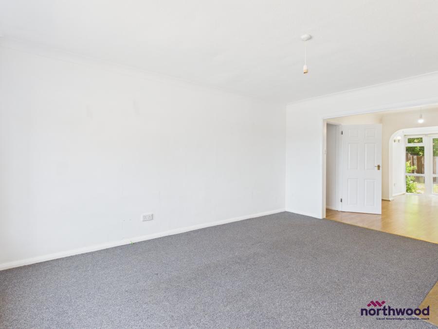 House Downsview Way in Wealden