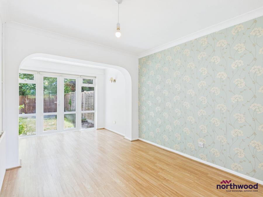 House Downsview Way in Wealden