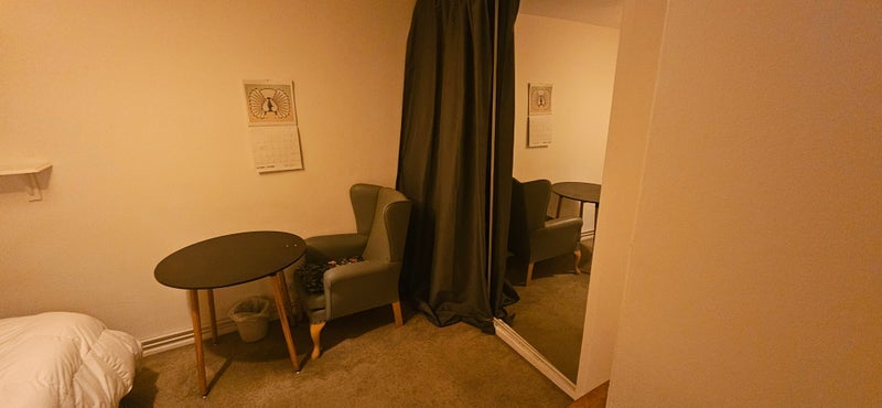 Room Leathwaite Road in Greater London