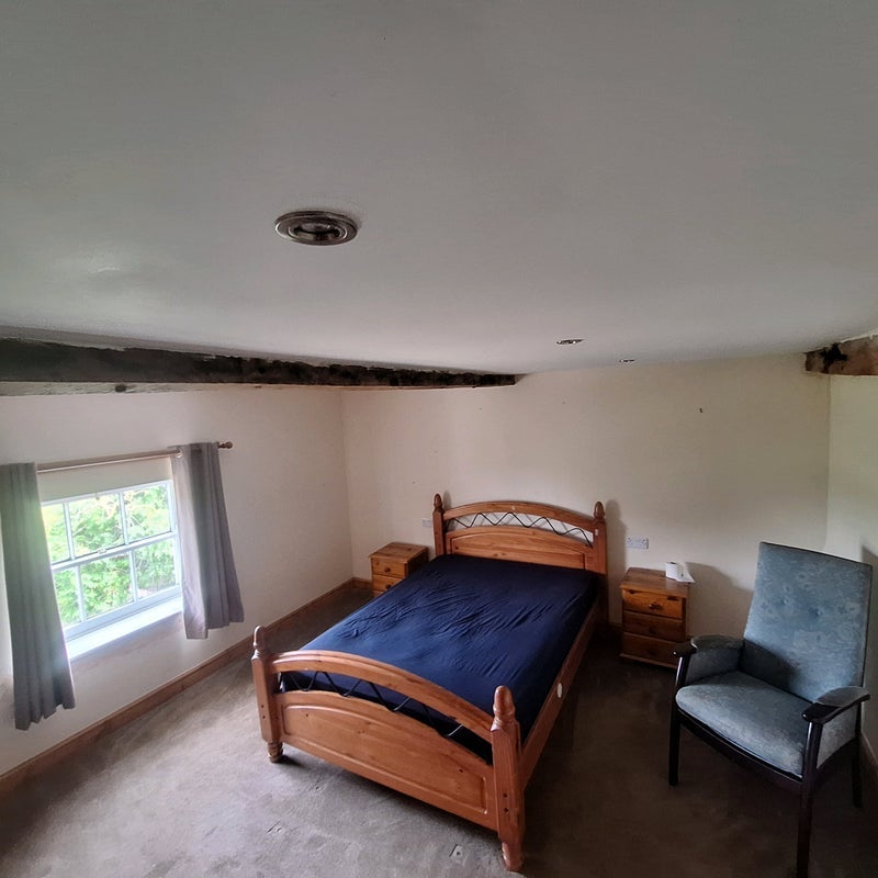 Room Preston Vale Lane in South Staffordshire