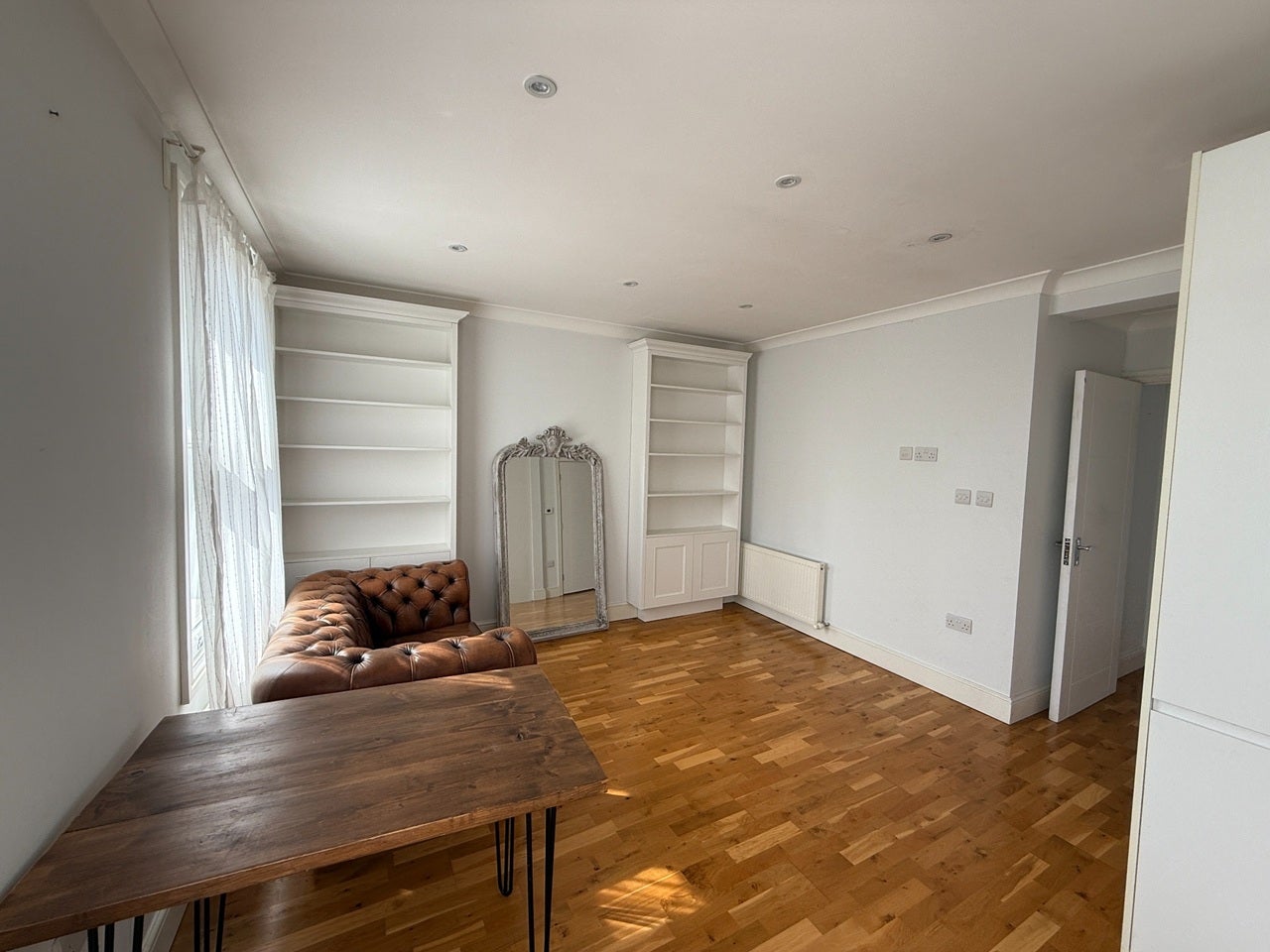 Flat York Way in Greater London