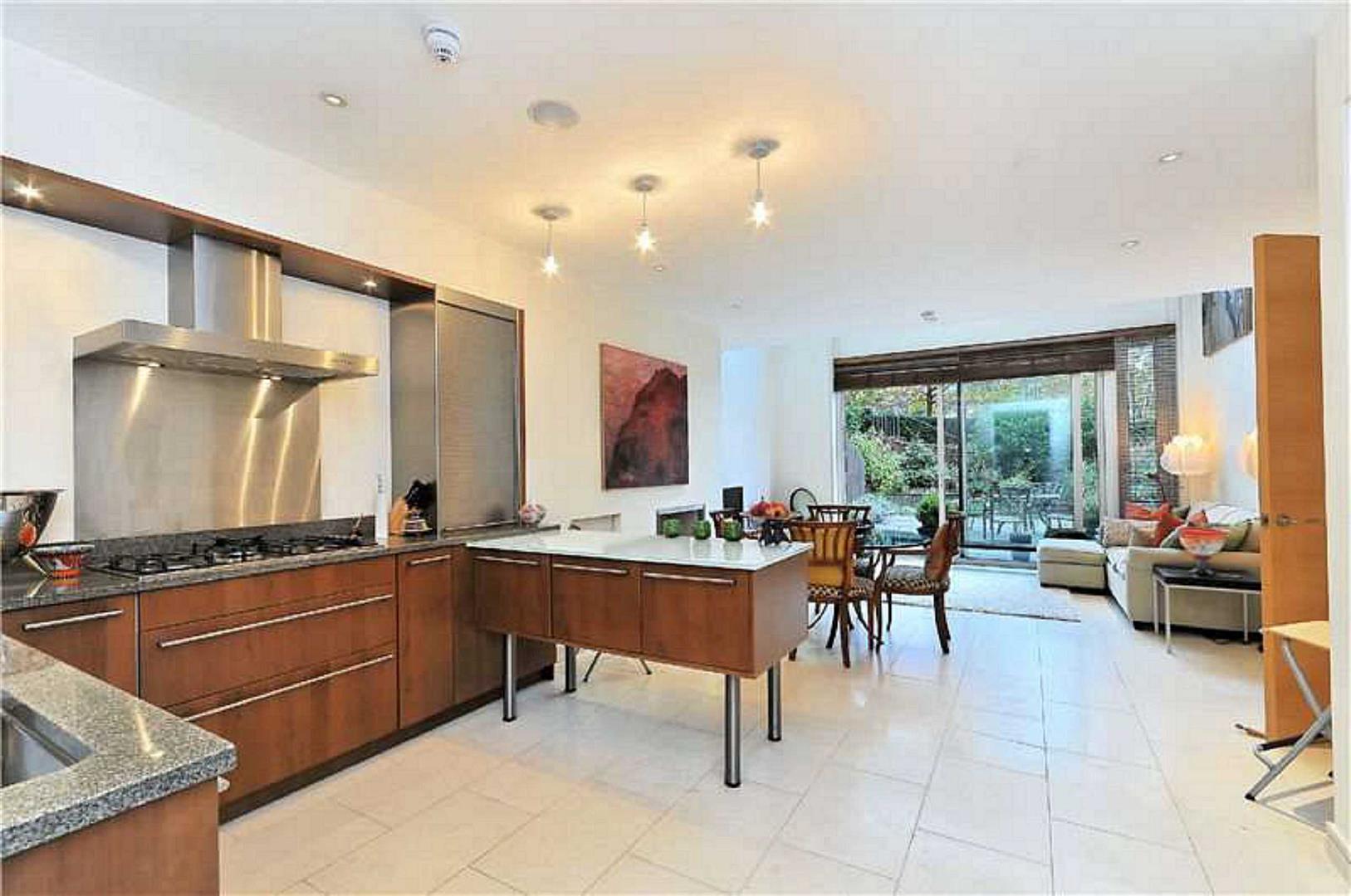 House Tercelet Terrace in Greater London
