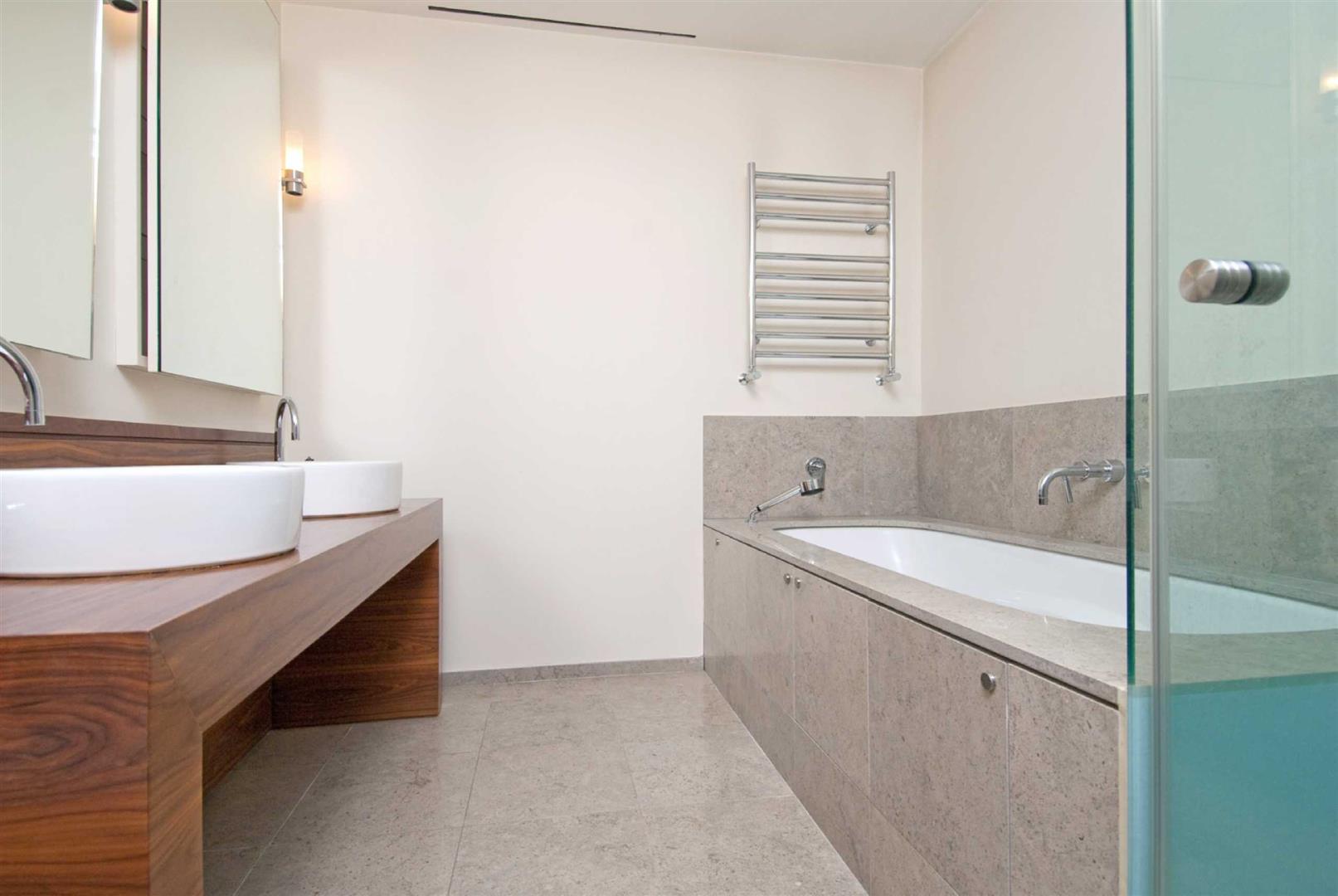 House Tercelet Terrace in Greater London