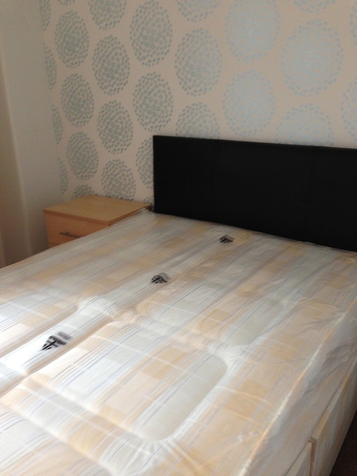 Room Borough Road in Middlesbrough