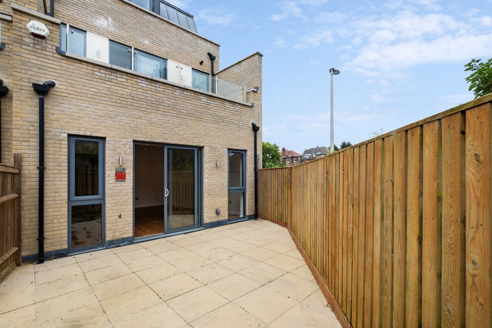 House Gunnersbury Mews in Greater London