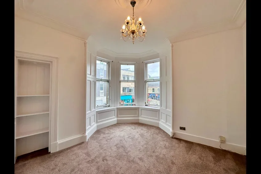 Flat Storie Street in Paisley