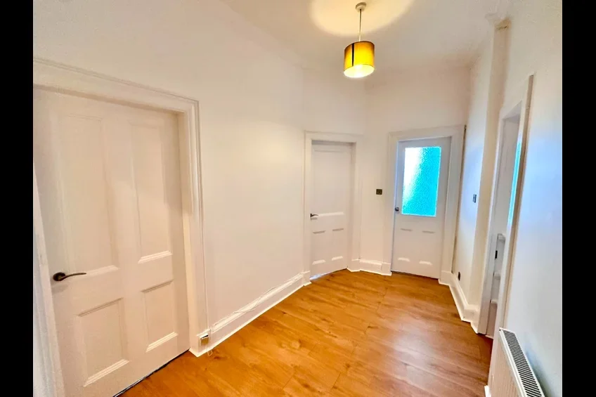 Flat Storie Street in Paisley