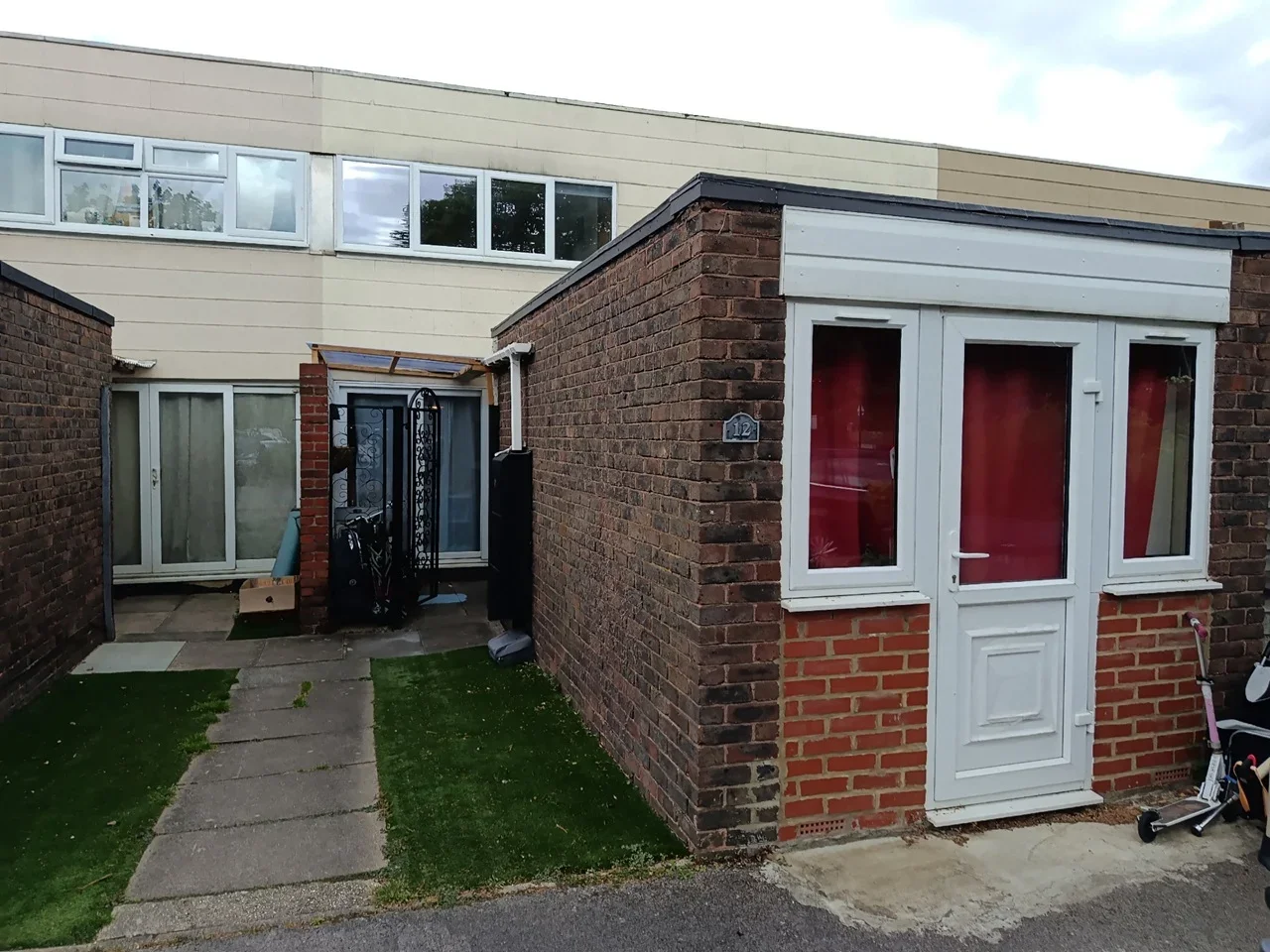 Room Farnham Gardens in Greater London