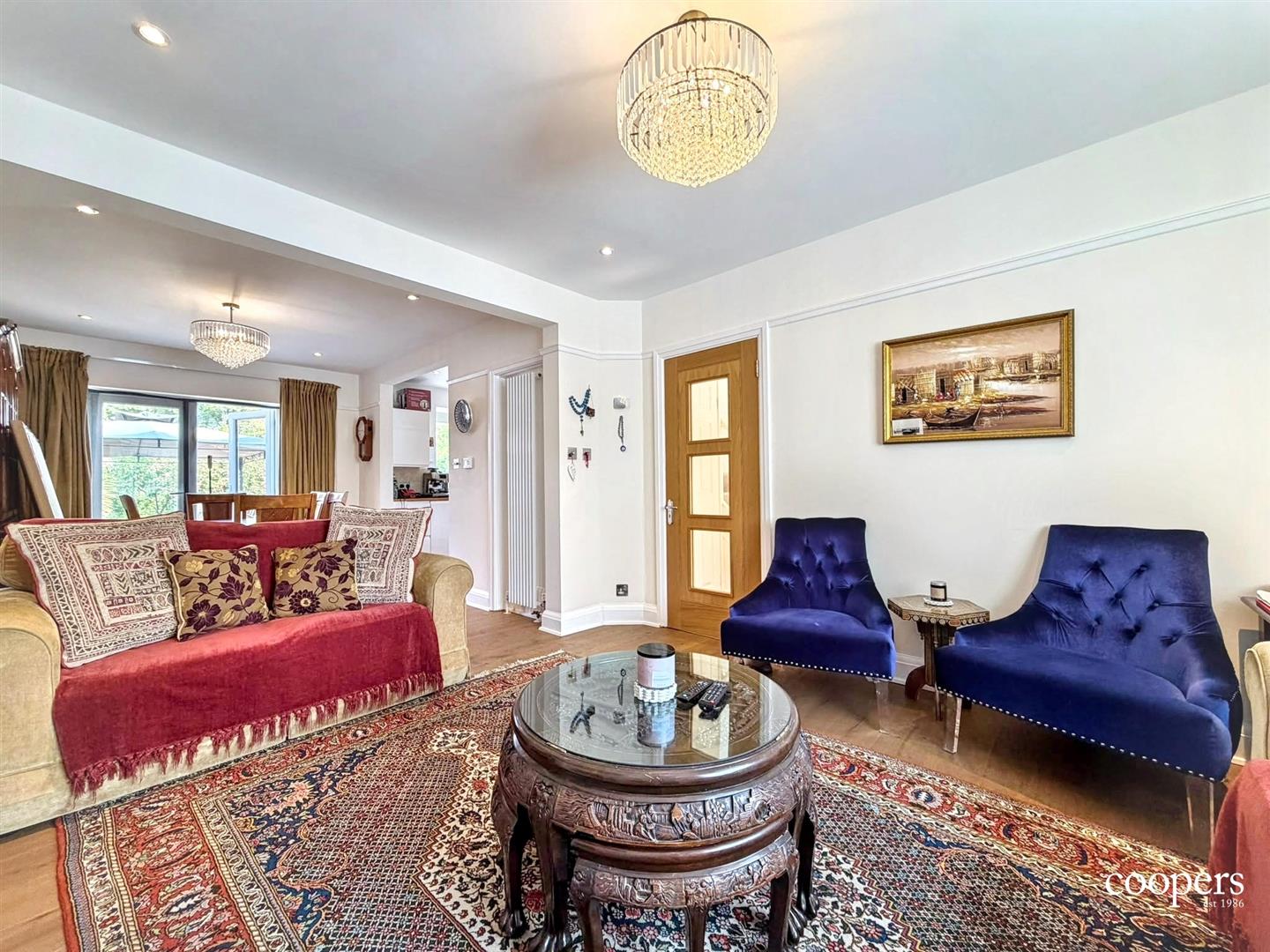 House The Fairway in Greater London