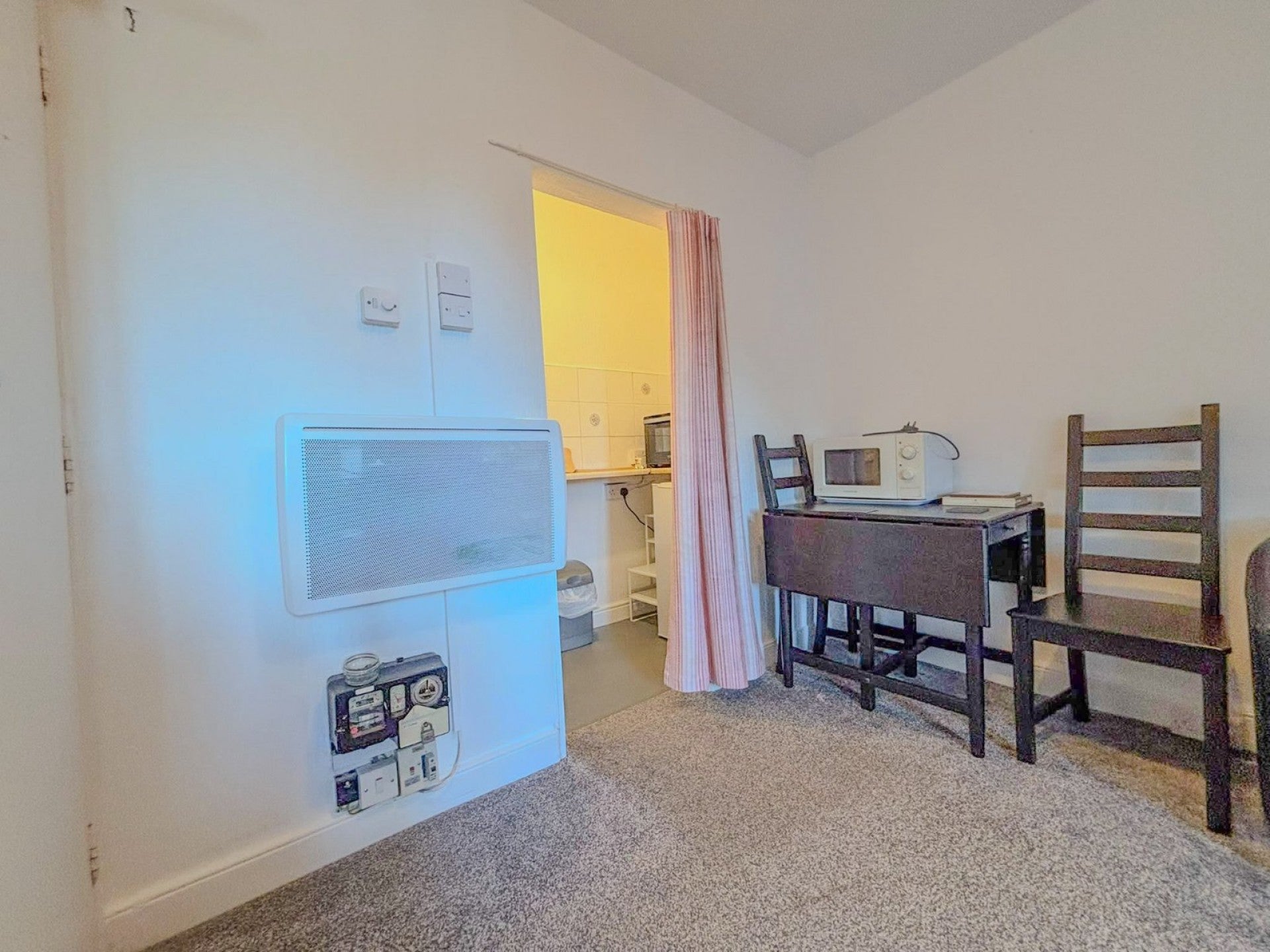 Room Fernbank Road in Bristol