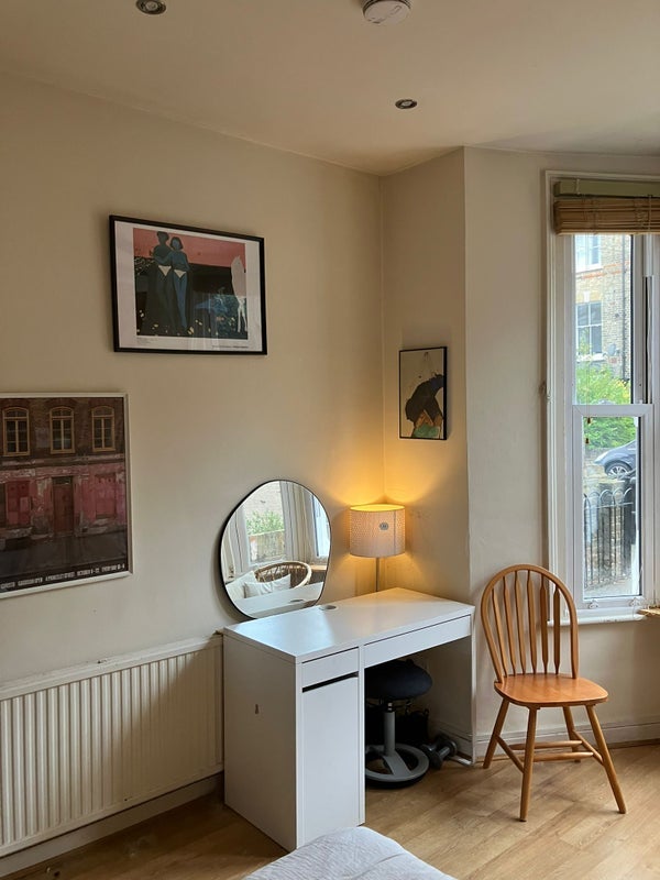 Room Pakeman Street in Greater London