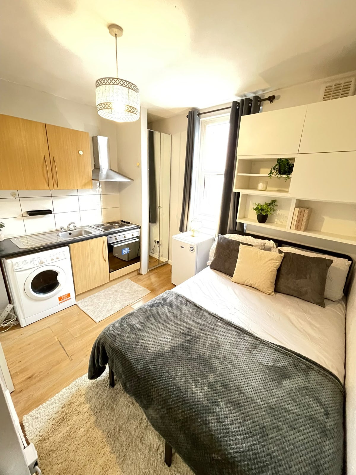 Flat West Green Road in Greater London