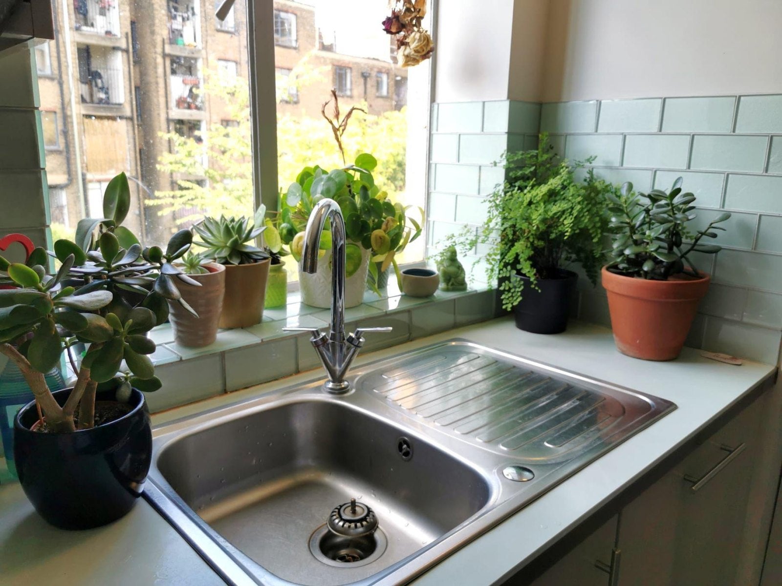 Flat Rosebery Avenue in Greater London