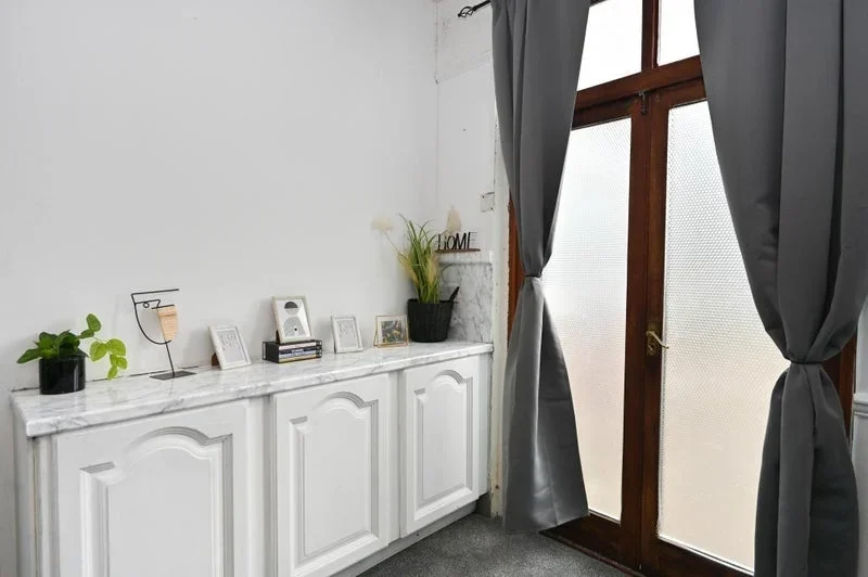Room Morden Road in Greater London