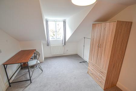 Room Perowne Street in Cambridge
