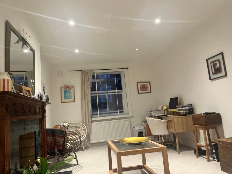 Room Gloucester Road in Greater London