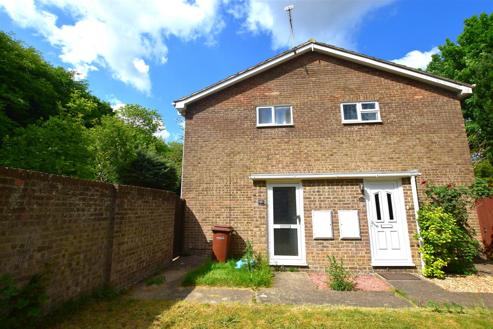 House Thistledown Close in Gillingham