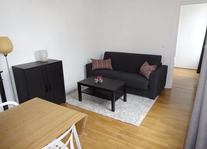 Appartement Rue de la Paroisse à Versailles