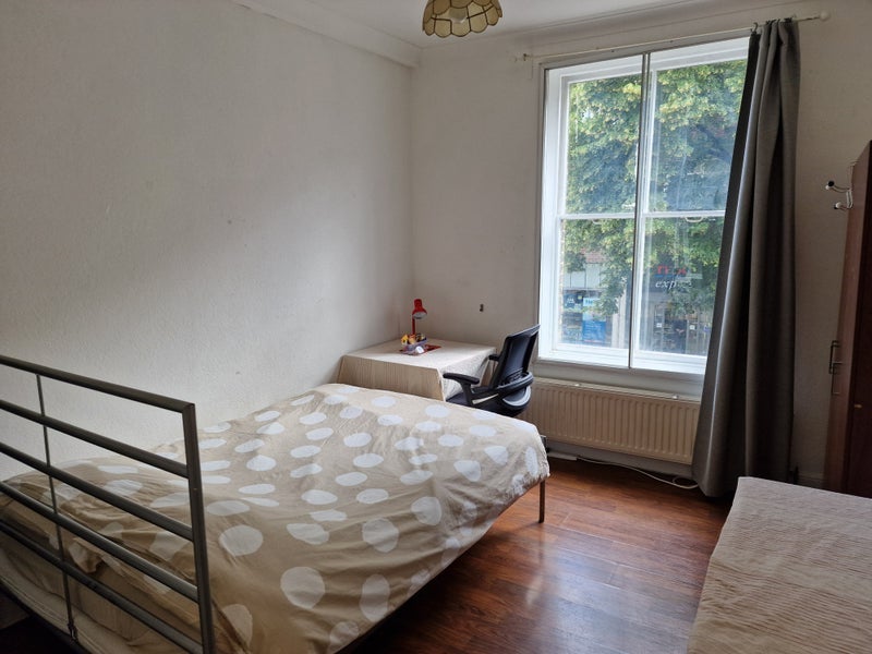 Room Lisson Grove in City of Westminster