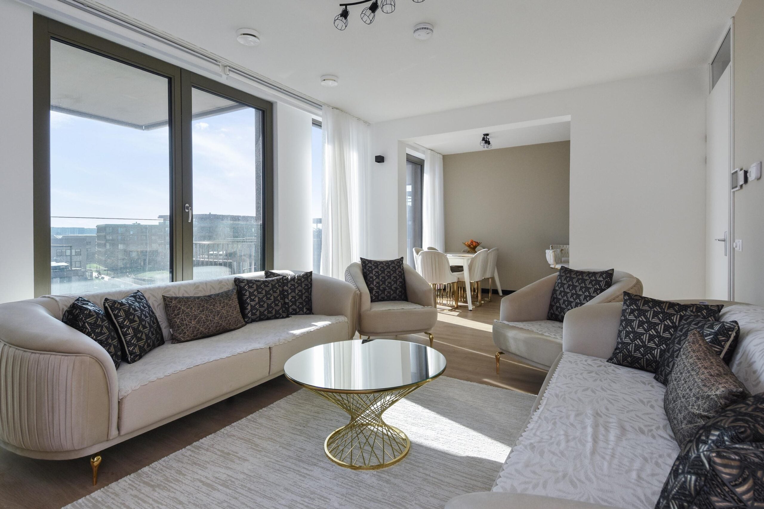 Appartement Leyweg 1251 in Den Haag
