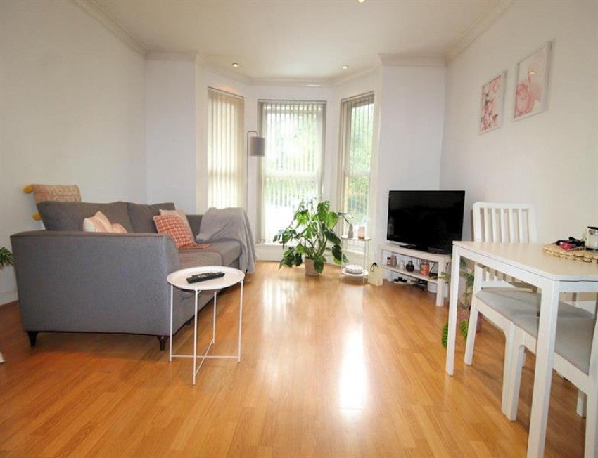 Flat Heaton Moor Road in Cheadle
