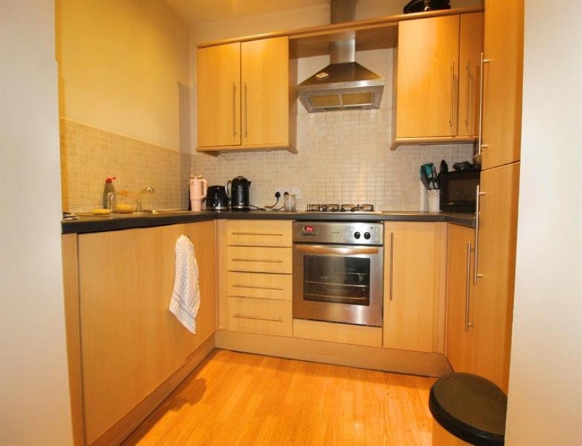 Flat Heaton Moor Road in Cheadle