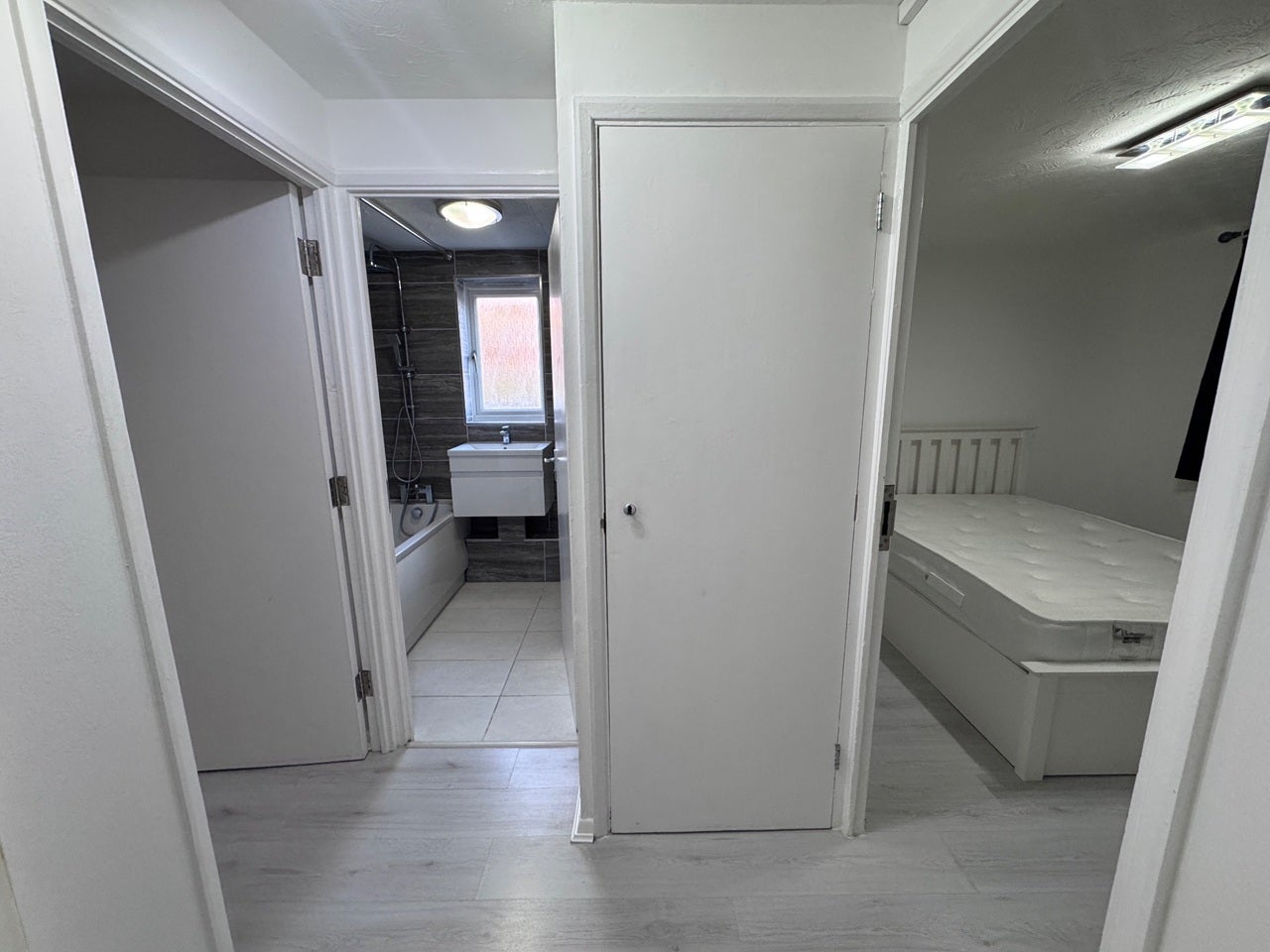 Flat Shortlands Close in Greater London
