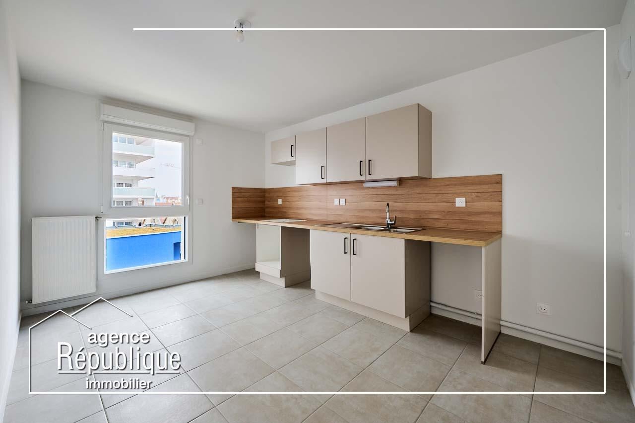 Flat Rue Thurot in Nuits-Saint-Georges