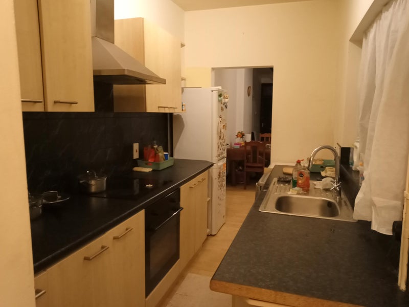 Room Carlton Road in Stoke-on-Trent