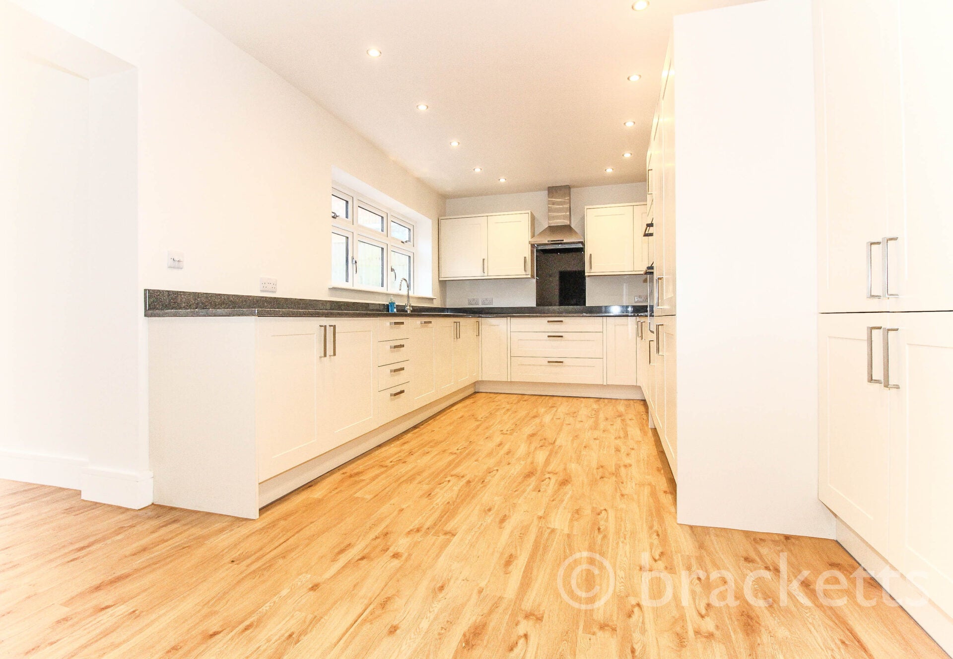 Flat Farmcombe Road in Royal Tunbridge Wells