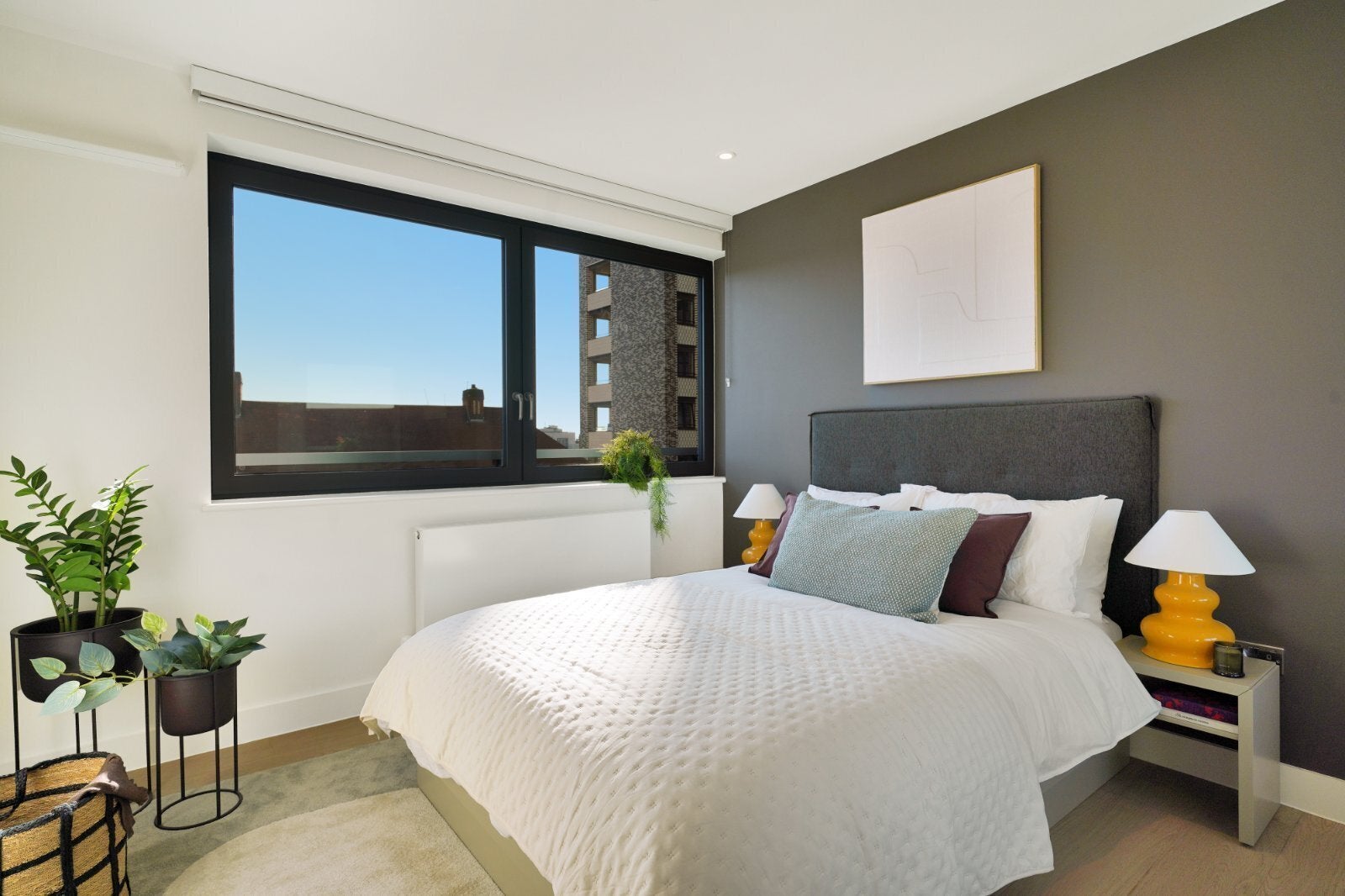 Flat Park Lane in Greater London