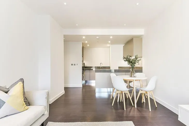 Flat Back Church Lane in Greater London