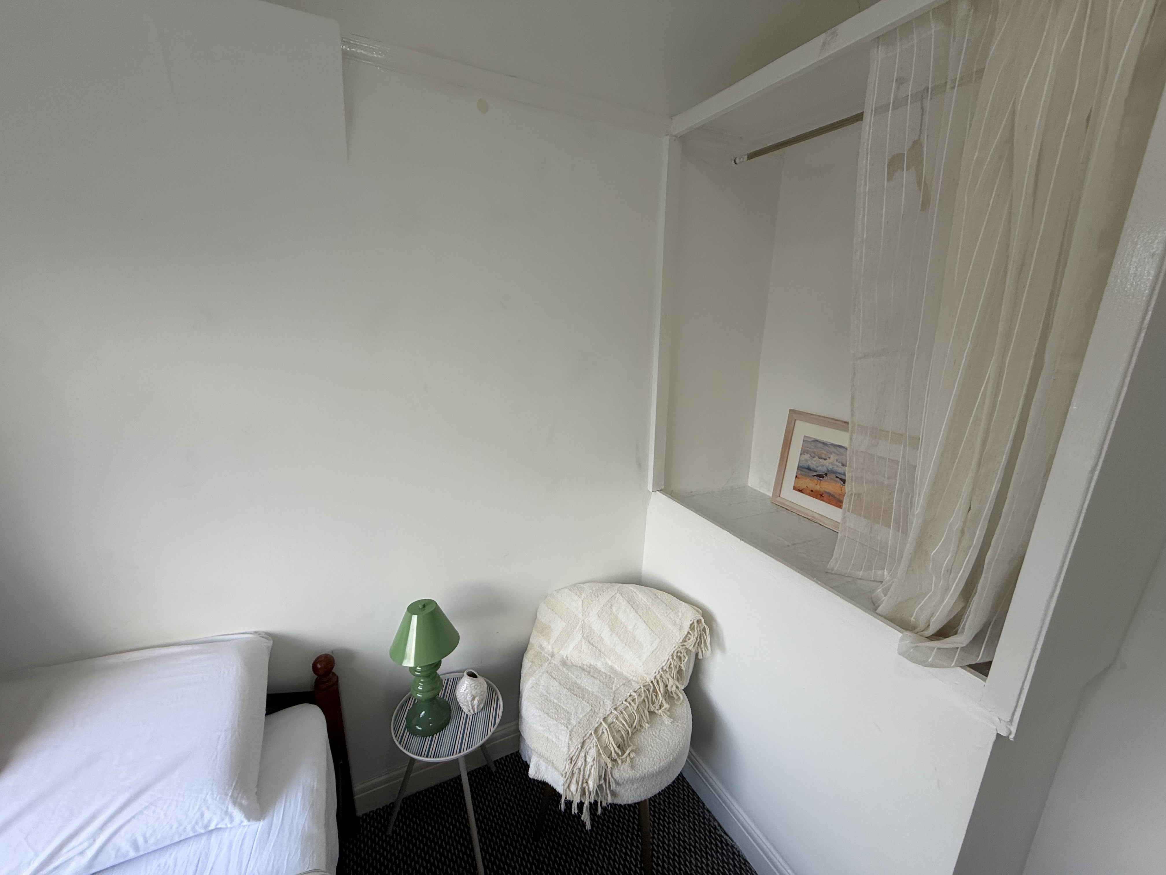 Room Bollin Drive in Trafford
