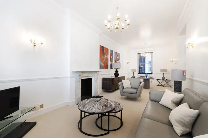 Flat Berkeley Street in City of Westminster