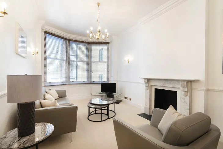 Flat Berkeley Street in City of Westminster