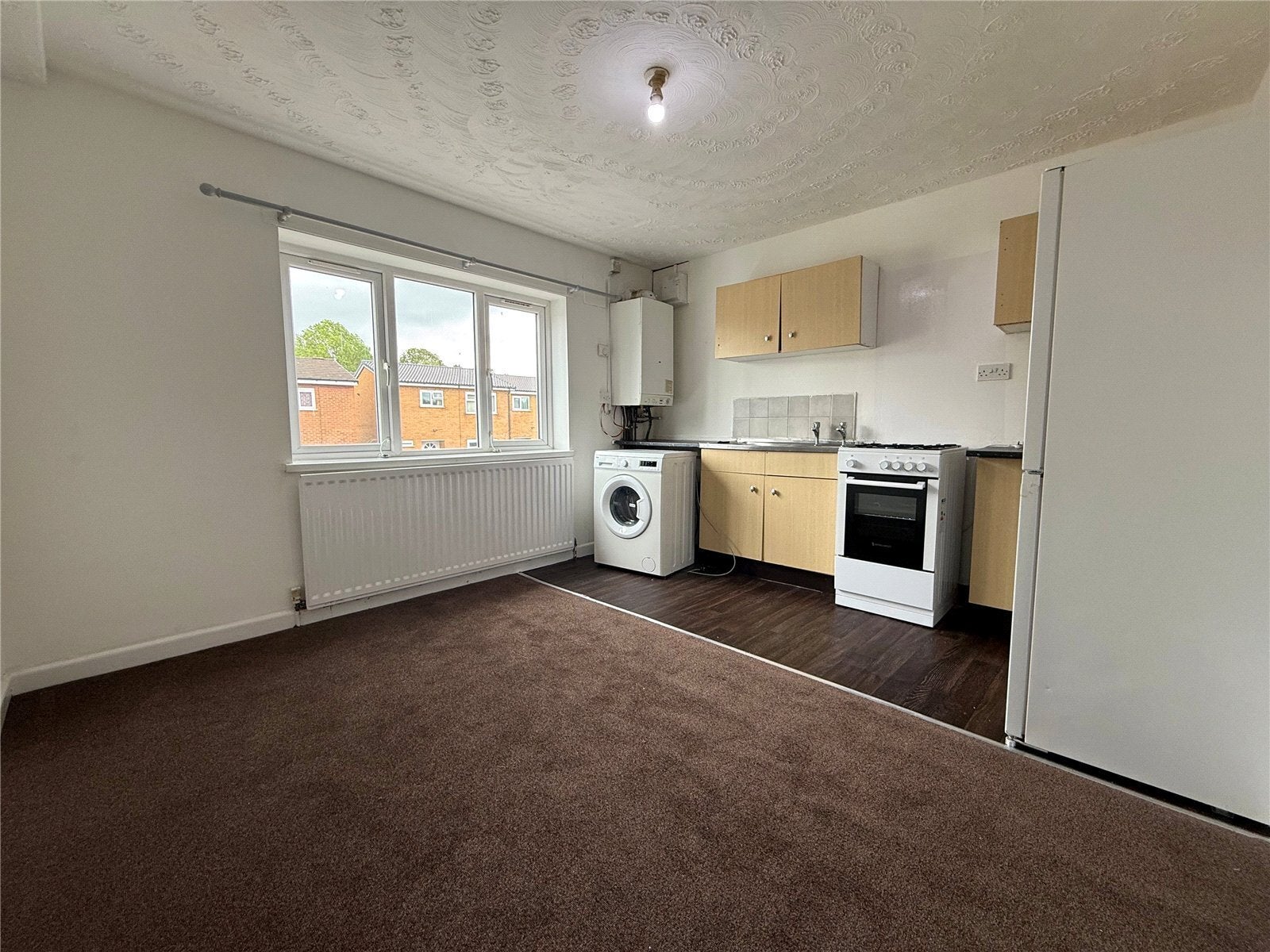 Flat Allan Close in Sandwell