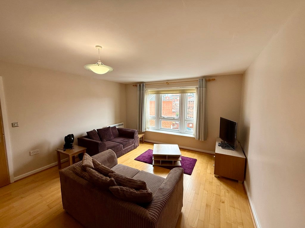 Flat New Hall Court in Birmingham