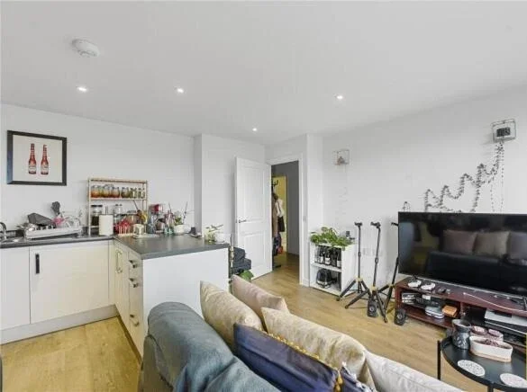 Flat New Festival Avenue in Greater London