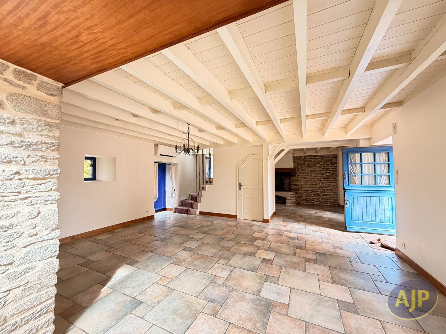 House Chemin des Courtignolles in La Cour-Marigny