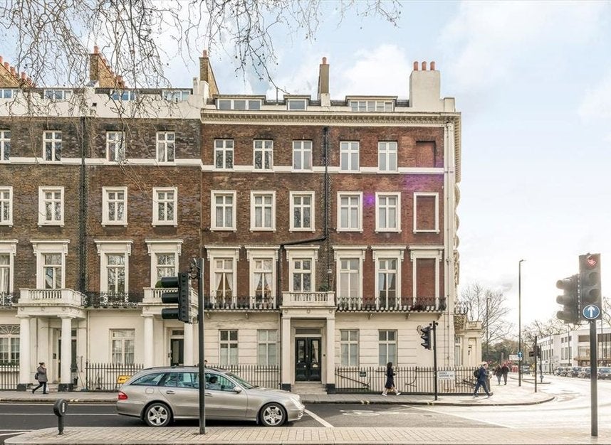Flat Sussex Gardens in City of Westminster