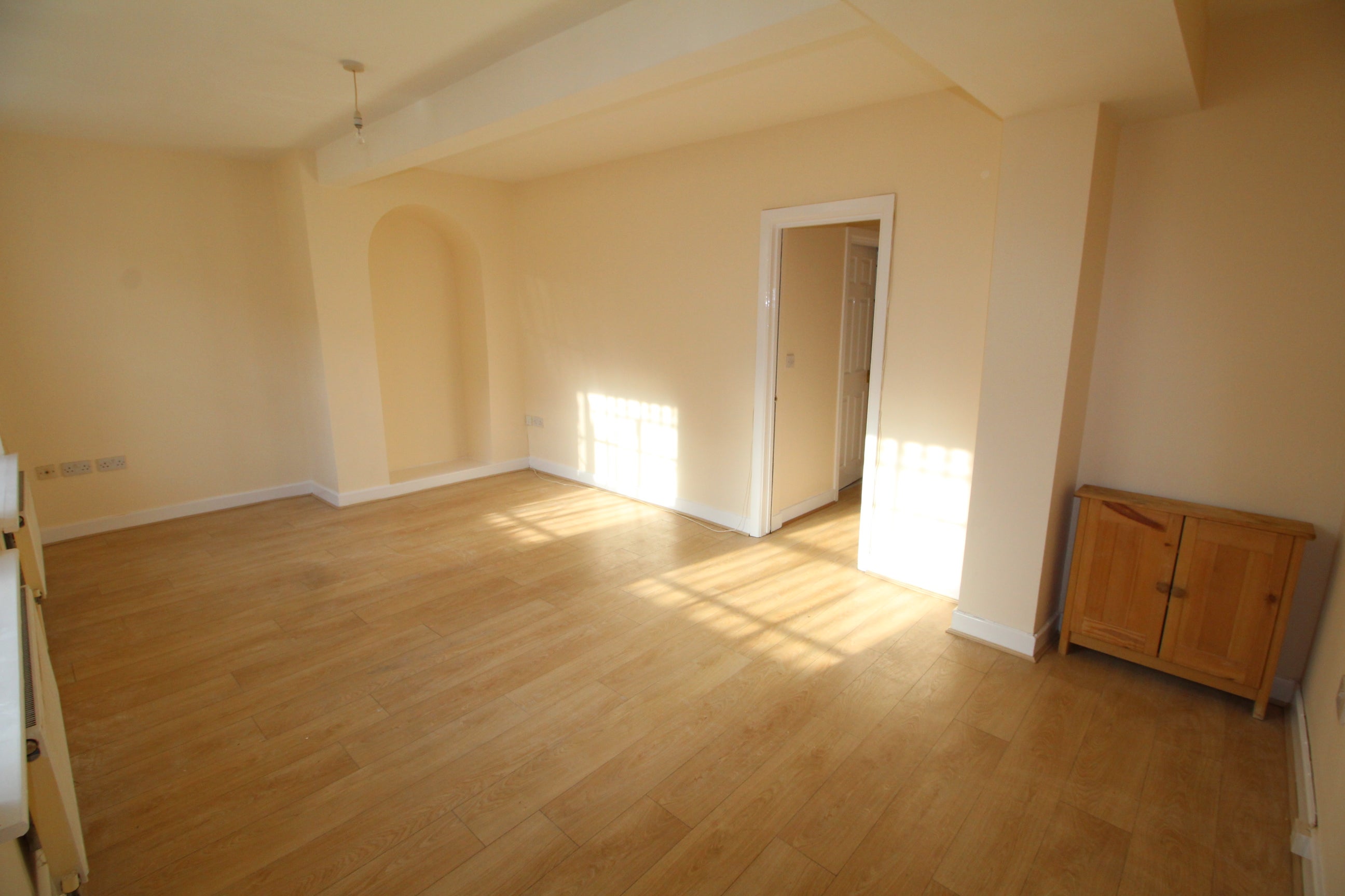 Flat Charlotte Street in Royal Leamington Spa